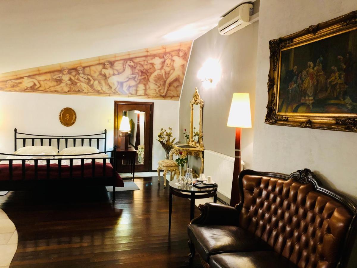 Restauracja - Hotel Mocca D'Oro Mikolow Kültér fotó