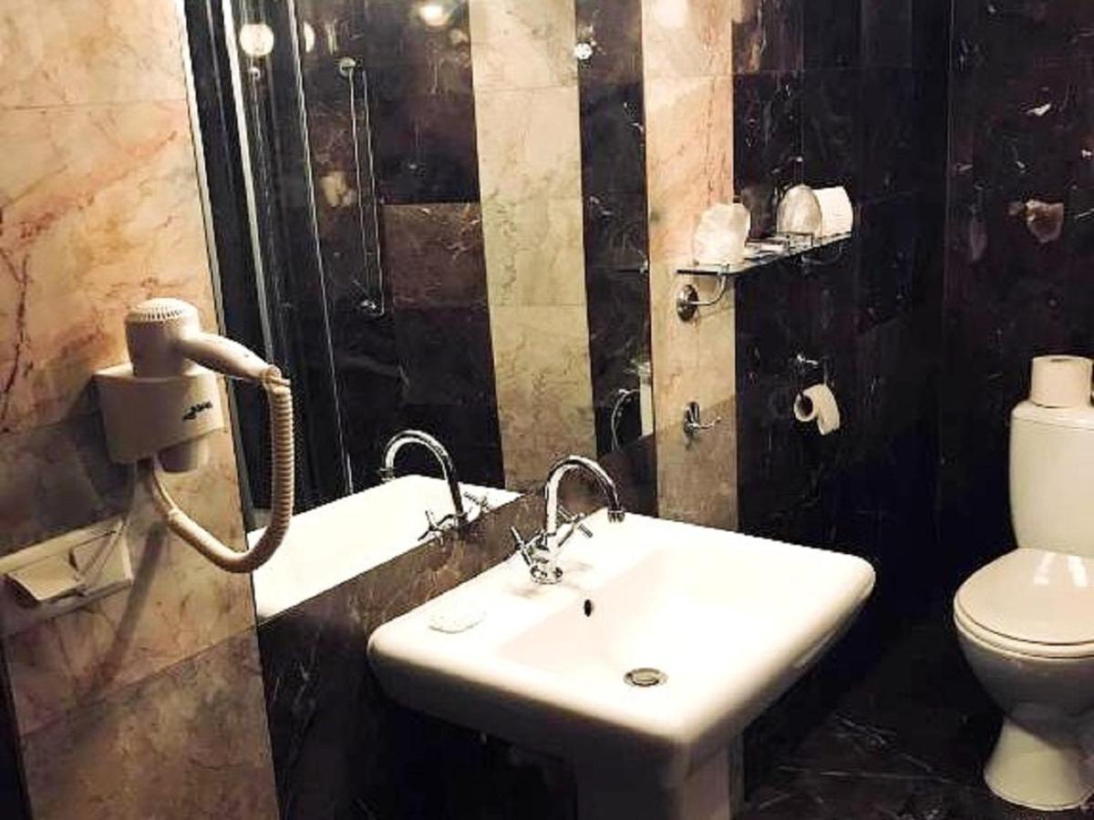 Restauracja - Hotel Mocca D'Oro Mikolow Kültér fotó