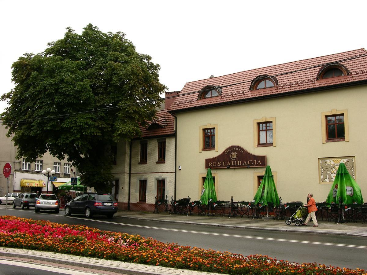 Restauracja - Hotel Mocca D'Oro Mikolow Kültér fotó