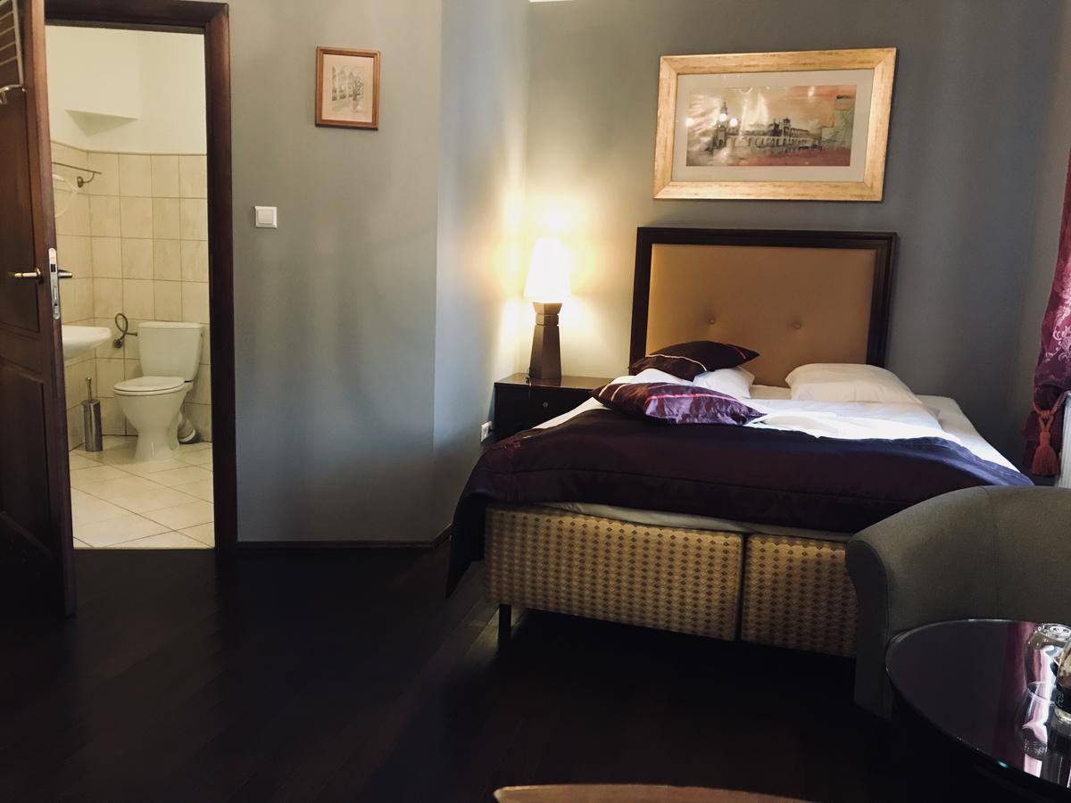Restauracja - Hotel Mocca D'Oro Mikolow Kültér fotó