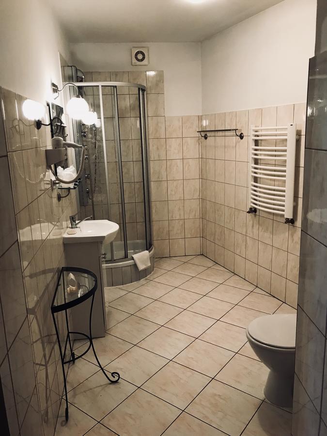 Restauracja - Hotel Mocca D'Oro Mikolow Kültér fotó